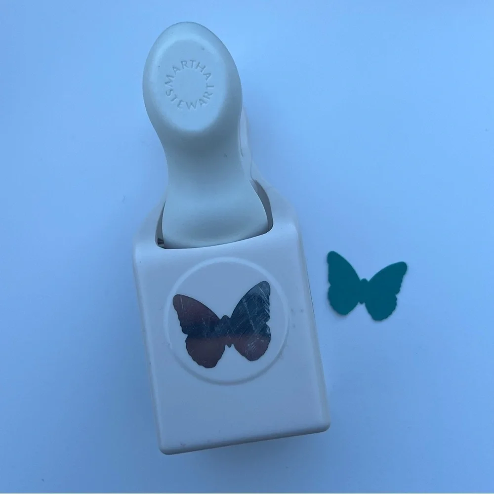 Martha Stewart Classic Butterfly Paper Punch Crafting Card Making Scrapbooking
